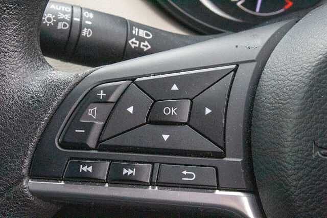 Nissan Micra 1.0 IG-T 100 Acenta 5dr