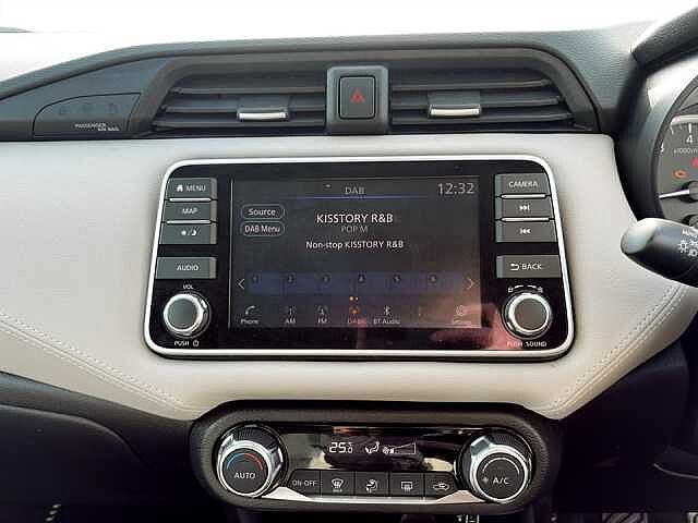 Nissan Micra 1.0 IG-T 92 Tekna 5dr