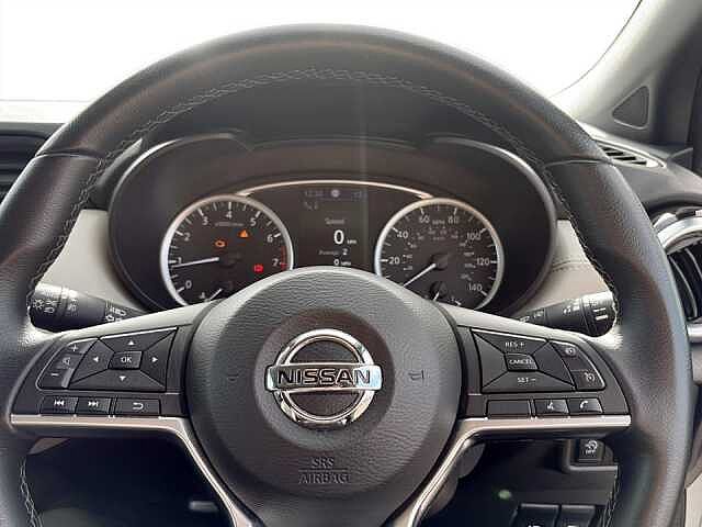 Nissan Micra 1.0 IG-T 92 Tekna 5dr