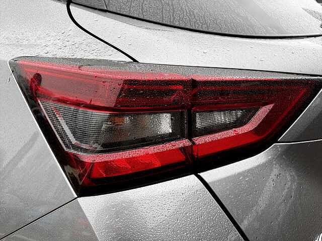 Nissan Juke 1.0 DiG-T N-Connecta 5dr