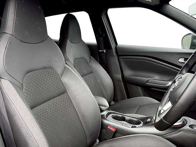 Nissan Juke 1.0 DiG-T N-Connecta 5dr