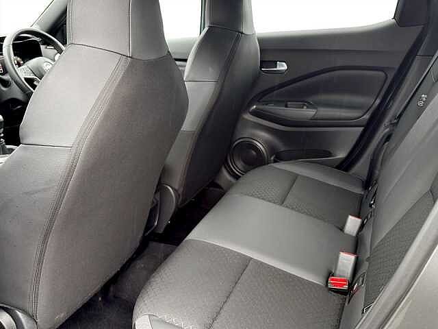 Nissan Juke 1.0 DiG-T N-Connecta 5dr