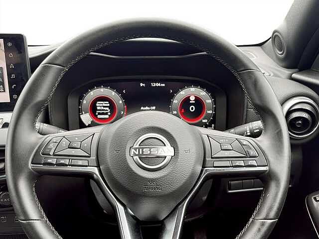Nissan Juke 1.0 DiG-T N-Connecta 5dr