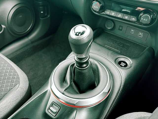 Nissan Juke 1.0 DiG-T N-Connecta 5dr