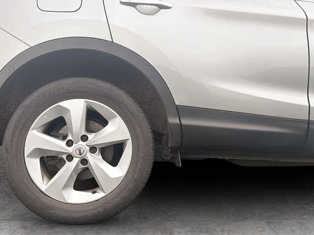 Nissan Qashqai 1.3 DiG-T Acenta Premium 5dr