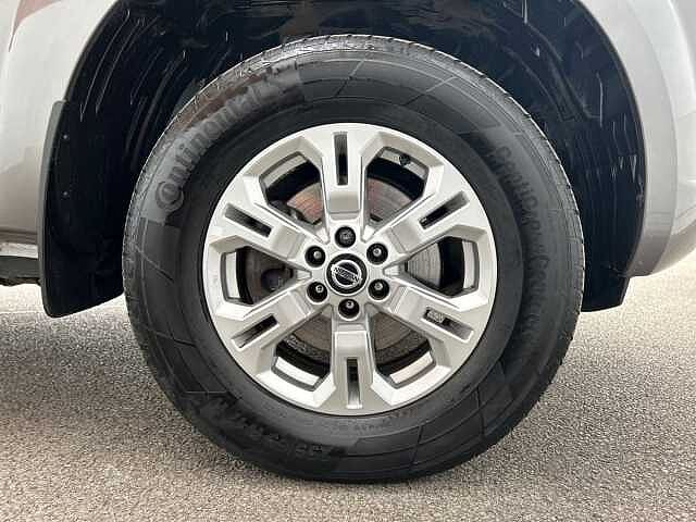 Nissan Navara 2.3 dCi Acenta Pickup Double Cab 4dr Diesel Manual 4WD Euro 6 (s/s) (163 ps)