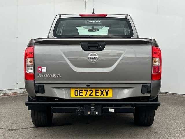 Nissan Navara 2.3 dCi Acenta Pickup Double Cab 4dr Diesel Manual 4WD Euro 6 (s/s) (163 ps)