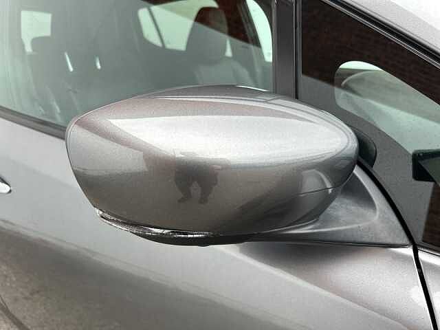 Nissan LEAF 40kWh N-Connecta Hatchback 5dr Electric Auto (150 ps)