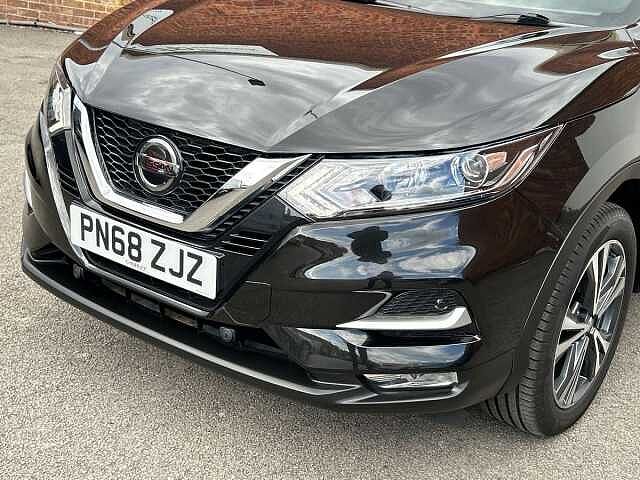 Nissan Qashqai 1.2 DIG-T N-Connecta SUV 5dr Petrol Manual Euro 6 (s/s) (115 ps)