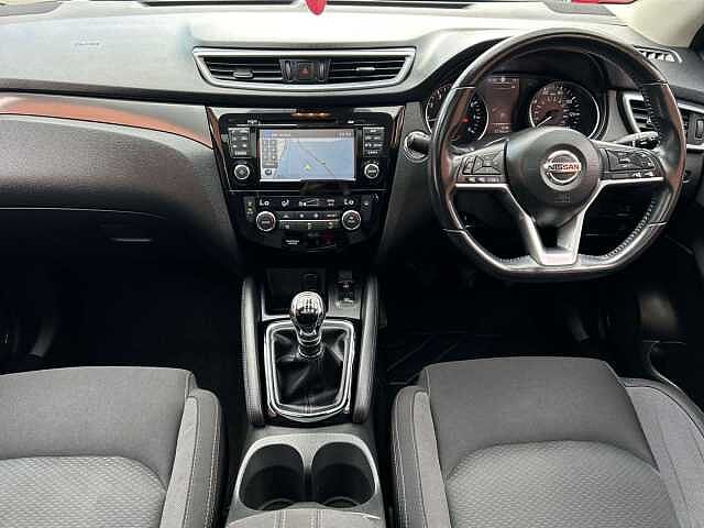 Nissan Qashqai 1.2 DIG-T N-Connecta SUV 5dr Petrol Manual Euro 6 (s/s) (115 ps)