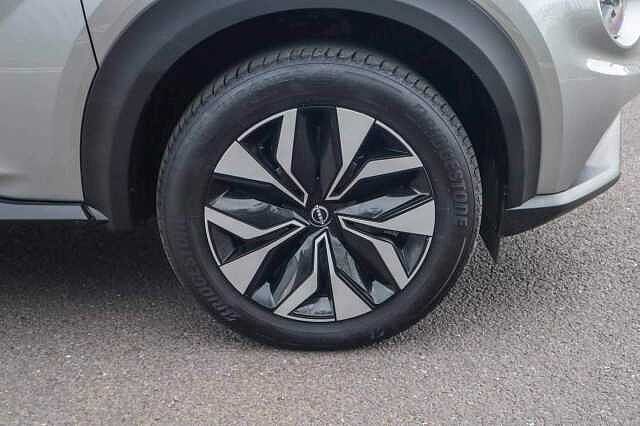 Nissan Juke 1.0 DIG-T Acenta Premium SUV 5dr Petrol Manual Euro 6 (s/s) (114 ps)