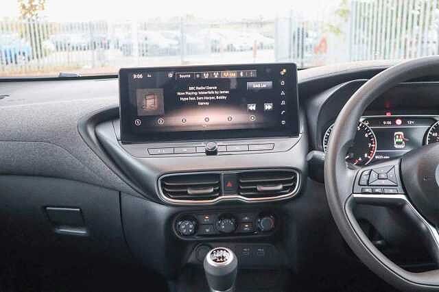 Nissan Juke 1.0 DIG-T Acenta Premium SUV 5dr Petrol Manual Euro 6 (s/s) (114 ps)