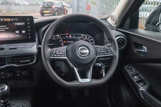 Nissan Juke 1.0 DIG-T Acenta Premium SUV 5dr Petrol Manual Euro 6 (s/s) (114 ps)