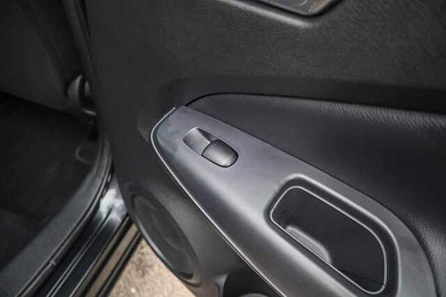 Nissan Juke 1.0 DIG-T Acenta Premium SUV 5dr Petrol Manual Euro 6 (s/s) (114 ps)