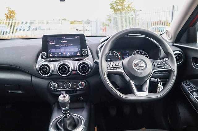 Nissan Juke 1.0 DIG-T Acenta SUV 5dr Petrol Manual Euro 6 (s/s) (114 ps)