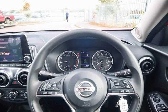 Nissan Juke 1.0 DIG-T Acenta SUV 5dr Petrol Manual Euro 6 (s/s) (114 ps)