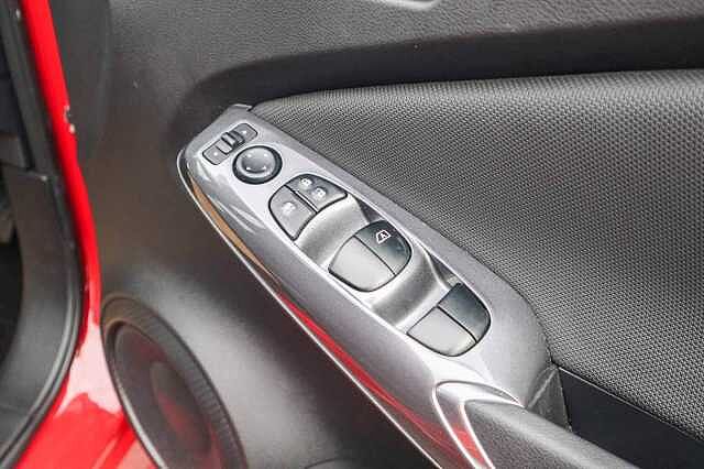 Nissan Juke 1.0 DIG-T Acenta SUV 5dr Petrol Manual Euro 6 (s/s) (114 ps)