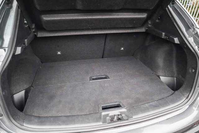 Nissan Qashqai 1.3 DIG-T N-Motion SUV 5dr Petrol Manual Euro 6 (s/s) (140 ps)