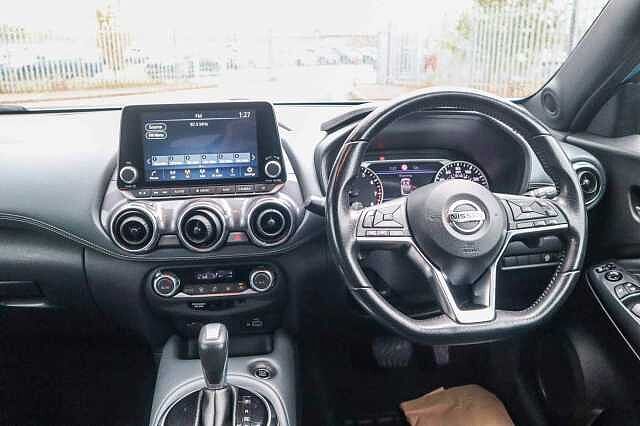Nissan Juke 1.0 DIG-T N-Connecta SUV 5dr Petrol DCT Auto Euro 6 (s/s) (114 ps)
