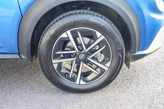 Nissan Juke 1.0 DIG-T N-Connecta SUV 5dr Petrol Manual Euro 6 (s/s) (114 ps)