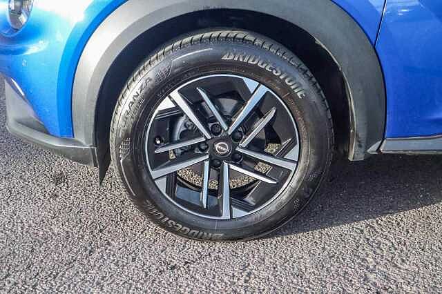 Nissan Juke 1.0 DIG-T N-Connecta SUV 5dr Petrol Manual Euro 6 (s/s) (114 ps)