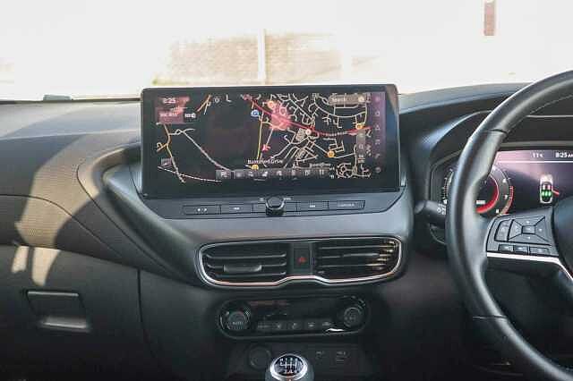 Nissan Juke 1.0 DIG-T N-Connecta SUV 5dr Petrol Manual Euro 6 (s/s) (114 ps)