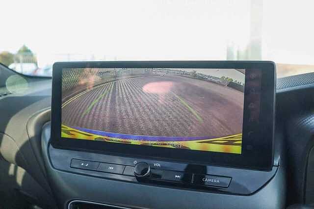 Nissan Juke 1.0 DIG-T N-Connecta SUV 5dr Petrol Manual Euro 6 (s/s) (114 ps)