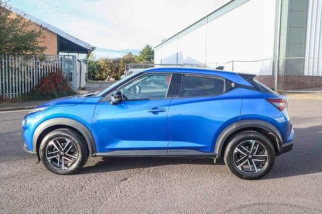 Nissan Juke 1.0 DIG-T N-Connecta SUV 5dr Petrol Manual Euro 6 (s/s) (114 ps)