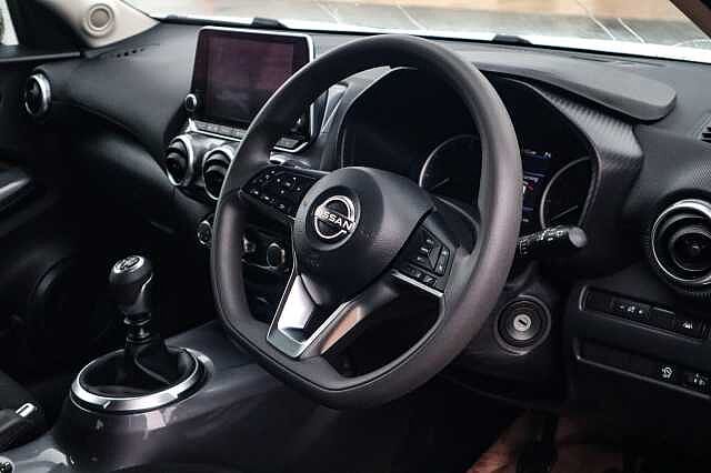 Nissan Juke 1.0 DIG-T Acenta SUV 5dr Petrol Manual Euro 6 (s/s) (114 ps)