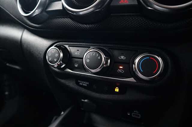 Nissan Juke 1.0 DIG-T Acenta SUV 5dr Petrol Manual Euro 6 (s/s) (114 ps)