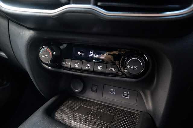 Nissan Juke 1.0 DIG-T N-Connecta SUV 5dr Petrol Manual Euro 6 (s/s) (114 ps)