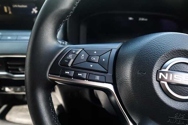 Nissan Juke 1.0 DIG-T N-Connecta SUV 5dr Petrol Manual Euro 6 (s/s) (114 ps)