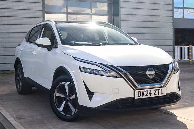 Nissan Qashqai 1.3 DIG-T MHEV N-Connecta SUV 5dr Petrol Hybrid Manual Euro 6 (s/s) (140 ps)