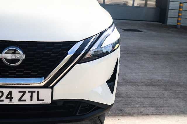 Nissan Qashqai 1.3 DIG-T MHEV N-Connecta SUV 5dr Petrol Hybrid Manual Euro 6 (s/s) (140 ps)