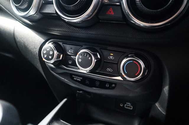 Nissan Juke 1.0 DIG-T Acenta SUV 5dr Petrol Manual Euro 6 (s/s) (117 ps)