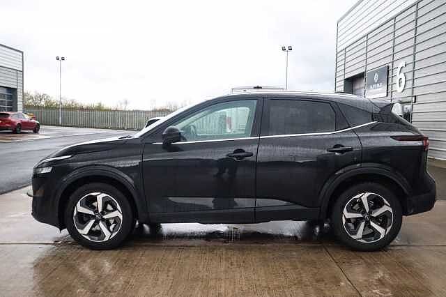 Nissan Qashqai 1.3 DIG-T MHEV N-Connecta SUV 5dr Petrol Hybrid XTRON Euro 6 (s/s) (158 ps)
