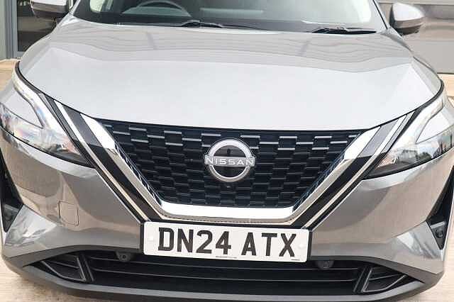 Nissan Qashqai 1.3 DIG-T MHEV N-Connecta SUV 5dr Petrol Hybrid XTRON Euro 6 (s/s) (158 ps)