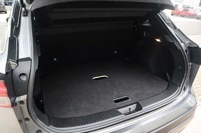 Nissan Qashqai 1.3 DIG-T MHEV N-Connecta SUV 5dr Petrol Hybrid XTRON Euro 6 (s/s) (158 ps)