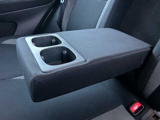 Nissan Qashqai 1.3 DIG-T Acenta Premium SUV 5dr Petrol Manual Euro 6 (s/s) (140 ps)