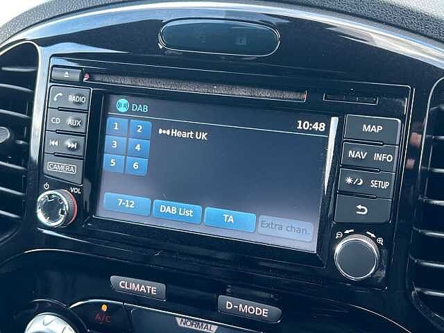 Nissan Juke 1.6 Tekna SUV 5dr Petrol XTRON Euro 6 (117 ps)