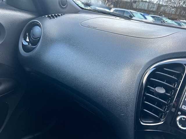 Nissan Juke 1.6 Tekna SUV 5dr Petrol XTRON Euro 6 (117 ps)