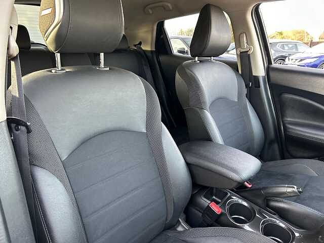 Nissan Juke 1.6 Bose Personal Edition SUV 5dr Petrol Manual Euro 6 (112 ps)