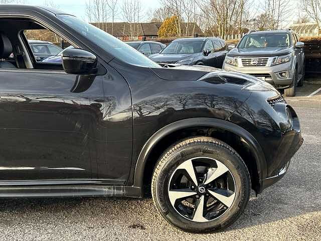 Nissan Juke 1.6 Bose Personal Edition SUV 5dr Petrol Manual Euro 6 (112 ps)