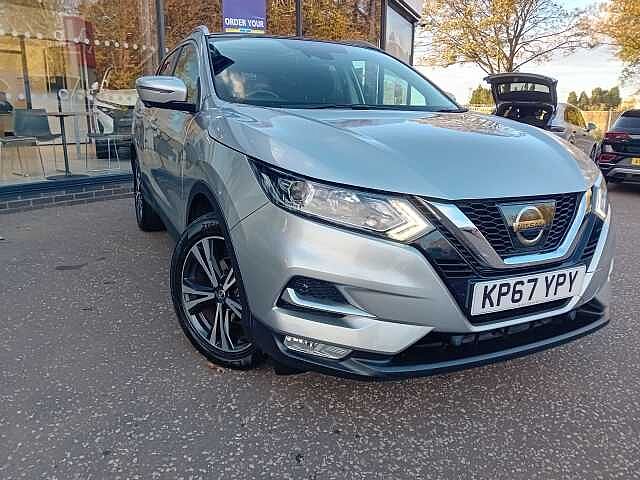 Nissan Qashqai 1.5 dCi N-Connecta 5dr