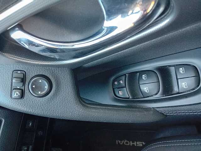 Nissan Qashqai 1.5 dCi N-Connecta 5dr