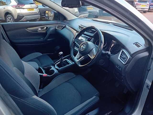Nissan Qashqai 1.5 dCi N-Connecta 5dr