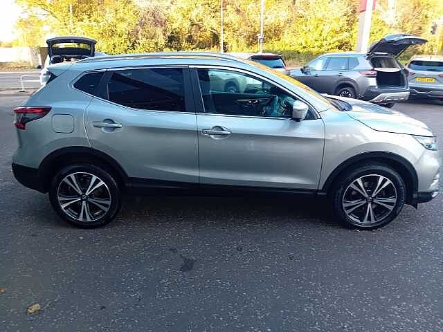 Nissan Qashqai 1.5 dCi N-Connecta 5dr