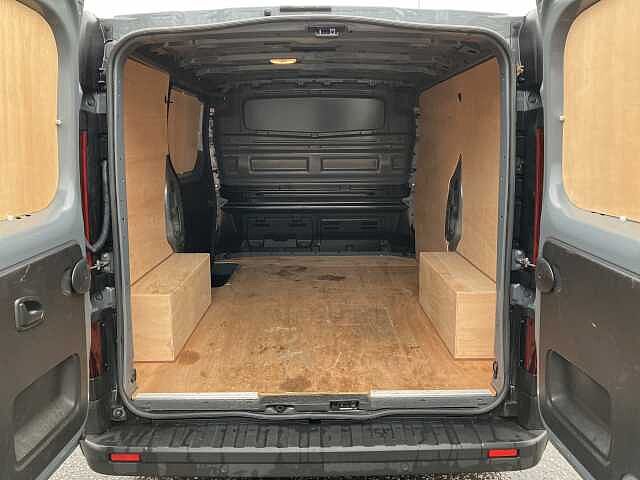 Nissan Primastar 2.0 dCi 130ps H1 Acenta Van