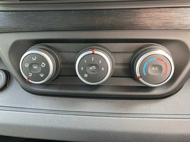 Nissan Primastar 2.0 dCi 130ps H1 Tekna Van