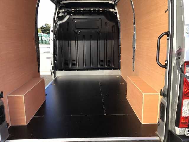 Nissan Interstar 2.3dCi (135ps/Eu6d) F33 L2H2 Tekna